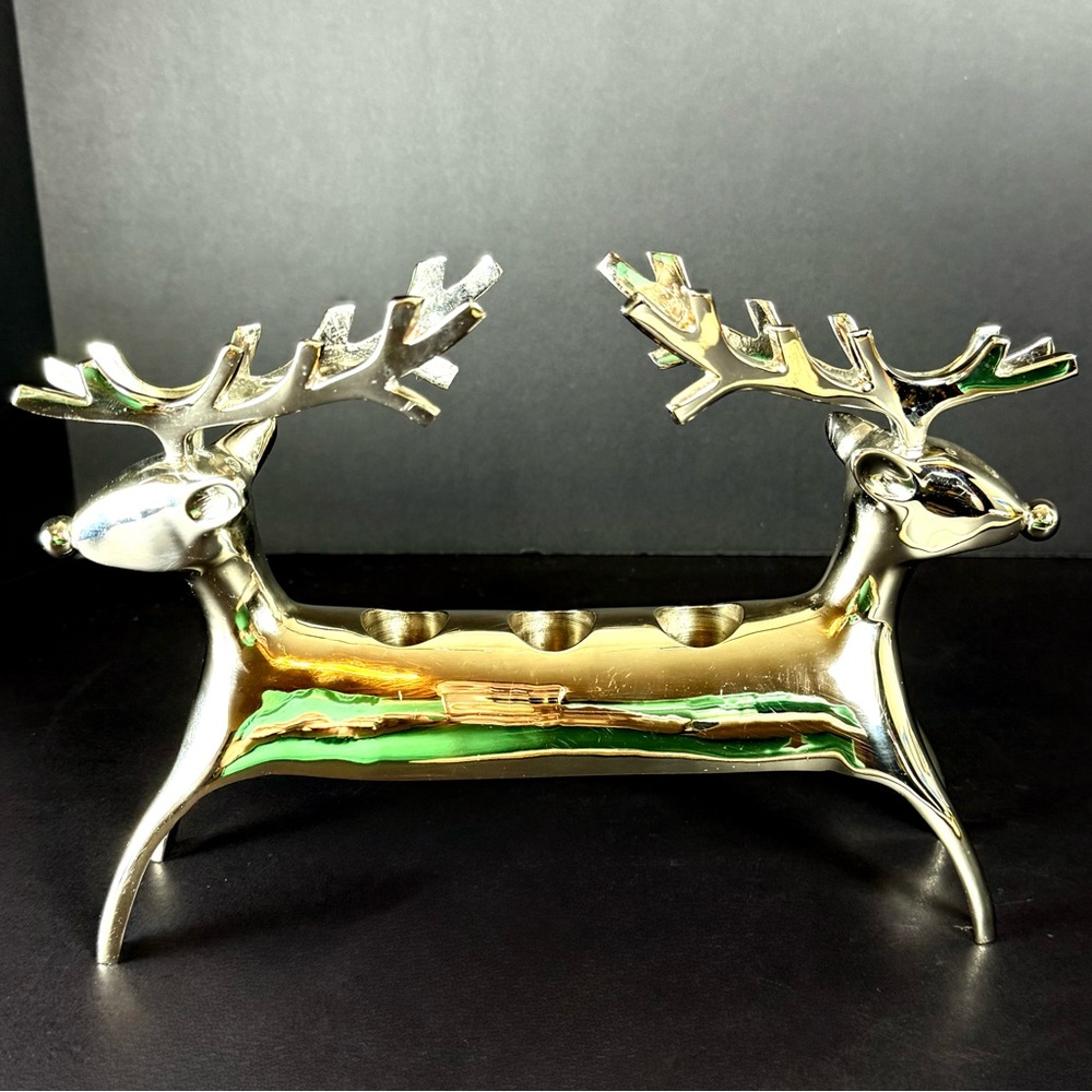 Vintage Pottery Barn Silvertone Metal Reindeer 3 Candlestick Holder Centerpiece - Picture 1 of 16